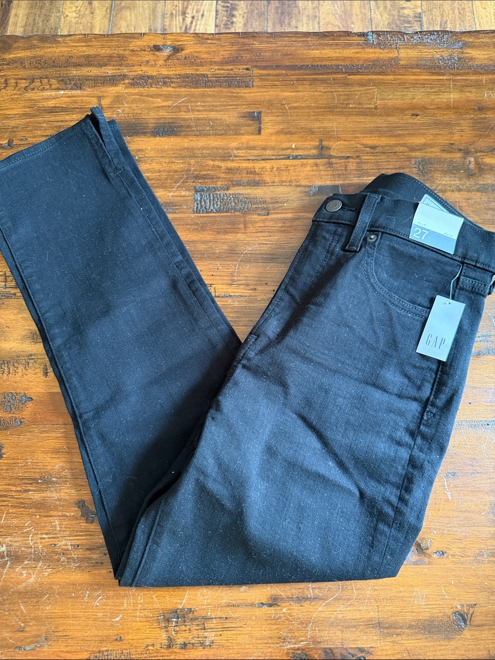 GAP Women’s Slim Black Jeans